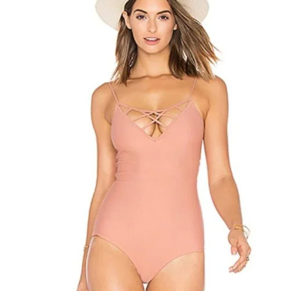 Free People Issa de' Mar Sao Paulo One Piece Swimsuit in Honey Pink Seashell L